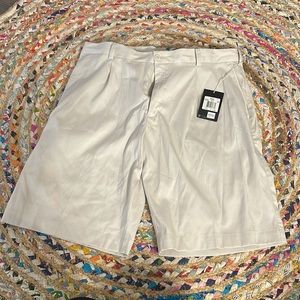 Nike golf NTW stay cool shorts